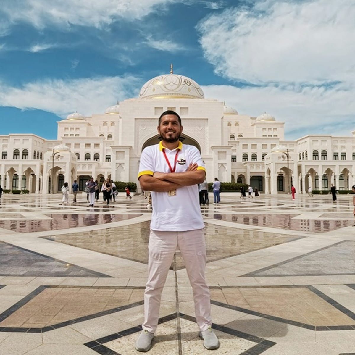 sheikh-zayed-mosque-and-qasr-al-watan-tour-transfers-from-dubai_1